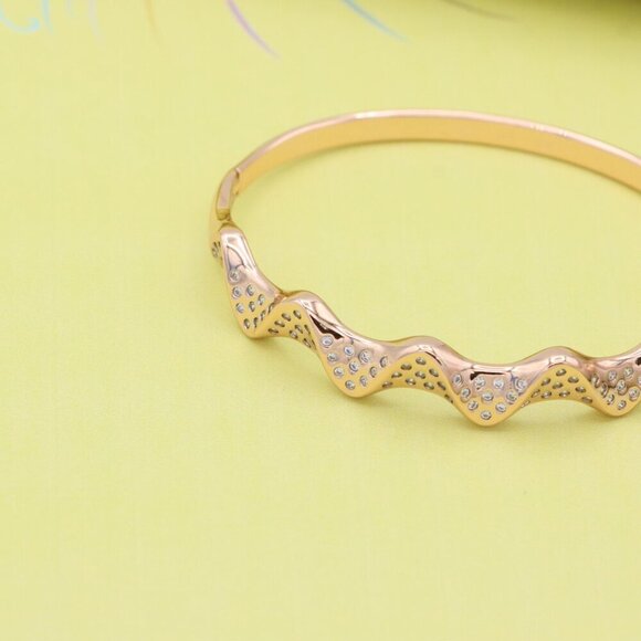 Wave Design Rose Gold Bangle with Crystal Studded Texture Shine, XPBL0475 - Picture 3 of 12